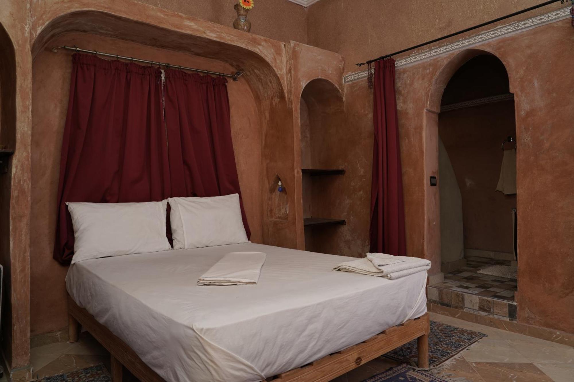 Hotel Chez Manar Ait Benhaddou Esterno foto